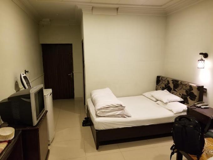 Hotel Silver Sand Multán Kültér fotó